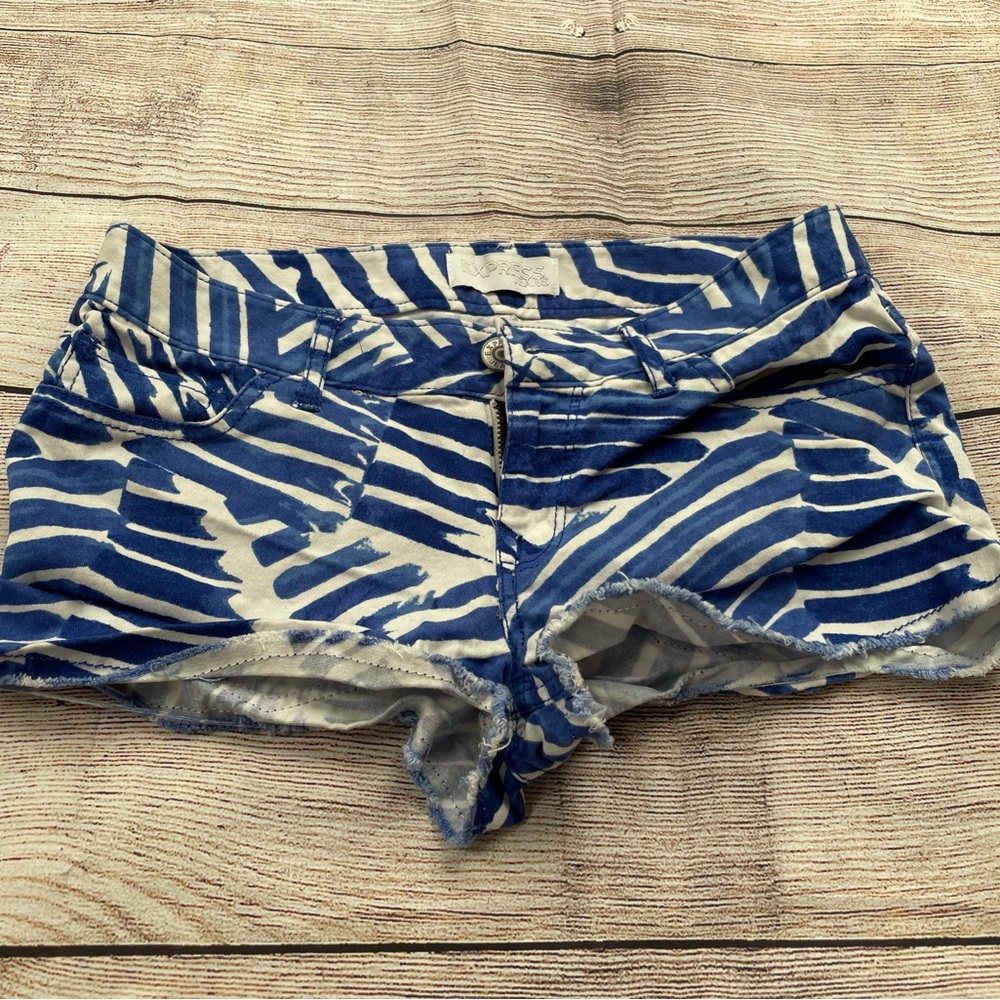 Express Women’s Shorts NWOT